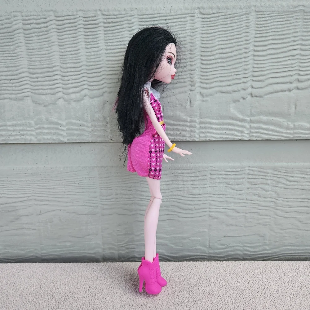 Monster High Basic Budget Draculaura Doll Outfit 2015 Shoes